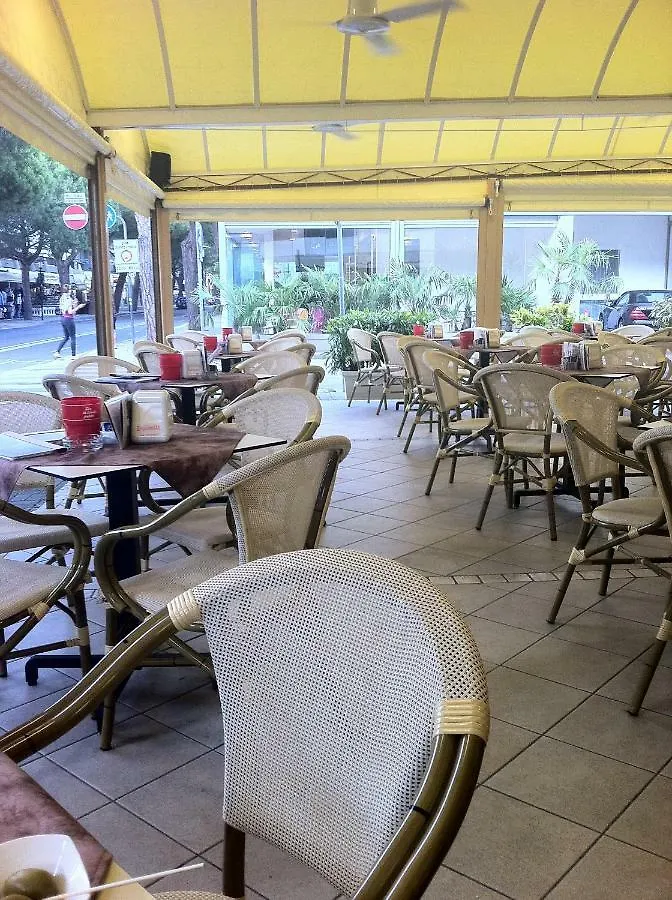 Condominio Guanabara Lido di Jesolo 0*,